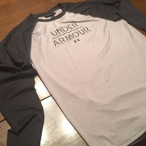 Lightweight UA long sleeve tee